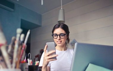 Як правильно українською — безплатний, безоплатний чи безкоштовний: що є калькою з російської мови