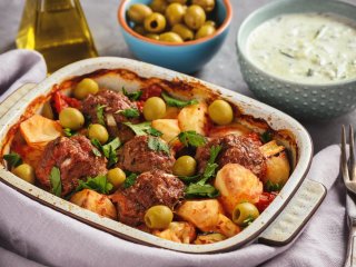 Полезный и быстрый ужин на всю семью: овощные тефтели с грибами