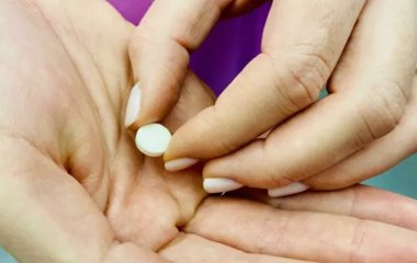 Вчені розповіли, як правильно приймати аспірин