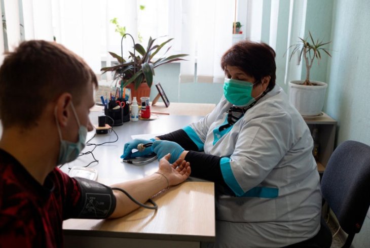 Названо послідовність дій у разі різкого підвищення тиску