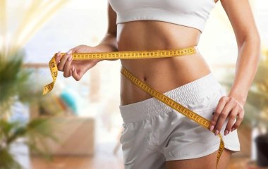 Медики назвали продукты для эффективного сжигания жира на животе
