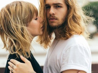 Названы два самых легкомысленных знака зодиака: они часто попадают в беду