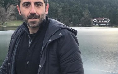 Женатого турецкого актера Фатиха Коюноглу обвинили в изнасиловании