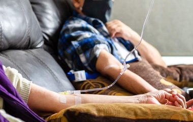Вчені виявили користь уколів вітаміну C при коронавірусі