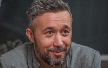 Сергей Бабкин написал красивое поздравление женщинам в честь 8 марта