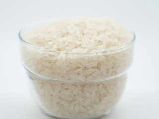 Промивати рис чи ні: що радять професійні кухарі та як отримати розсипчастий результат
