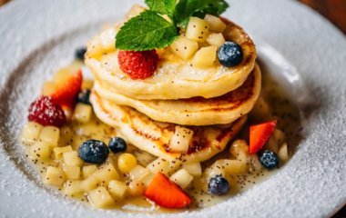 Панкейки на кефире за 15 минут: пошаговый рецепт