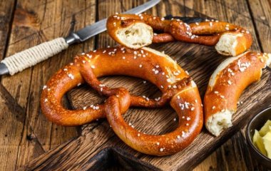 «Воспоминание с детства». Рецепт душистых и рыхлых кренделей