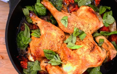 Рецепт курицы в луково-чесночном сметанном соусе – черкесское блюдо гедлибже
