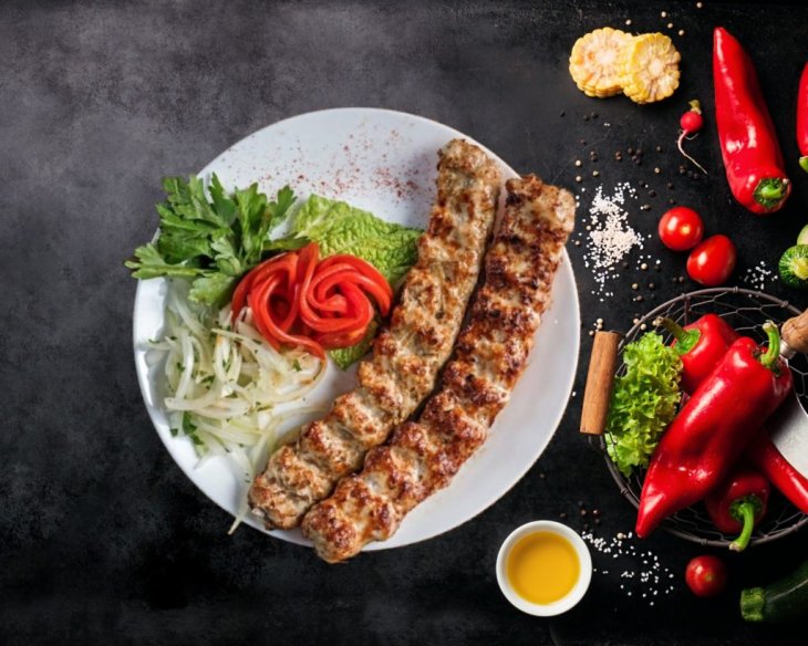 3 рецепта вкусного люля-кебаба. Как приготовить оригинальную мясную закуску