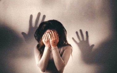 Панічна атака — це сигнал тіла, а не наближення кінця: симптоми, як допомогти під час нападів