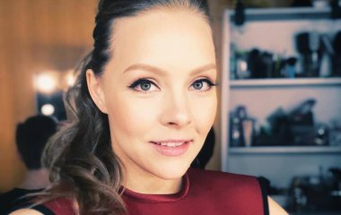 Алена Шоптенко поделилась снимками в бикини