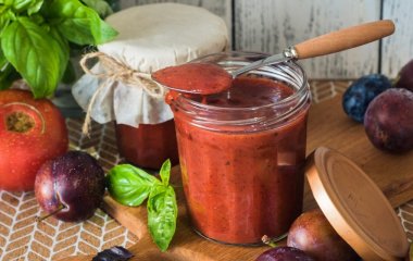 Как приготовить домашний ткемали из слив: рецепт восхитительного грузинского соуса