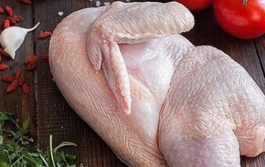 Китайские учёные назвали четыре самые опасные части курицы