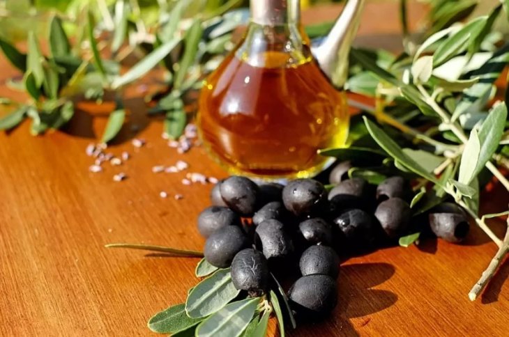 П'ять продуктів, калорійність яких набагато менша, ніж ви думаєте