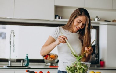 Диетолог назвала продукт, который нельзя есть после 40 лет
