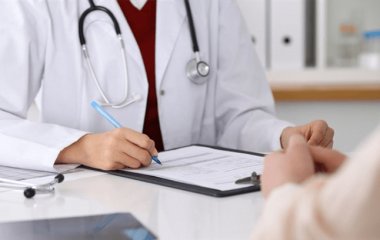 Лікарі розповіли, які смертельні хвороби виявляють на диспансеризації
