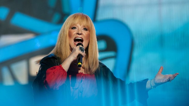 Алла Пугачева зажгла на вечеринке под песни Niletto и Little Big