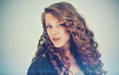 Елизавета Арзамасова готовится к авторскому перформансу