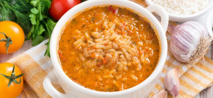 Смачне поєднання смаків: готуємо суп із фаршированого перцю
