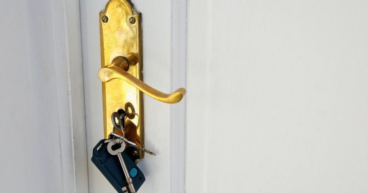 Як витягнути зламаний ключ із замка: ефективні та перевірені методи