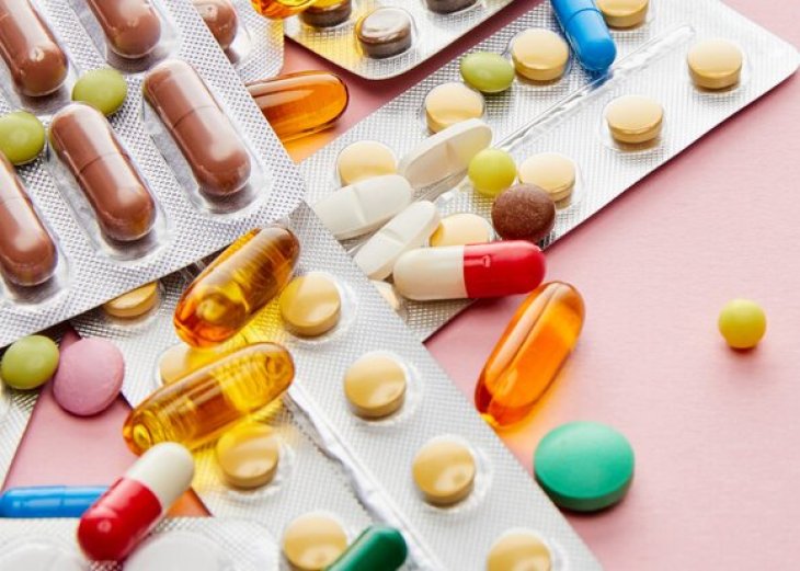 Біофізик попередив про побічні ефекти при прийомі великих доз вітаміну С
