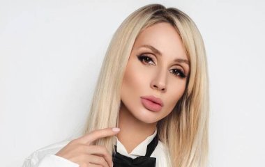 Светлана Лобода восхитила образом в кожаном мини