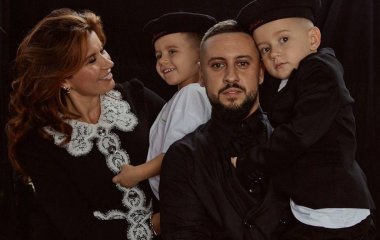 MONATIK впервые признался, где находятся его жена и сыновья и за какой счет они живут