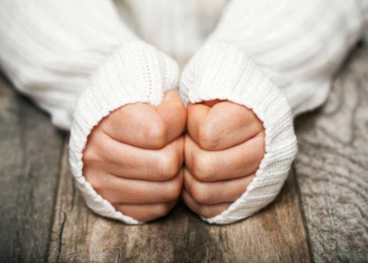 Врач-невролог предупредил о какой проблеме со здоровьем говорят холодные руки