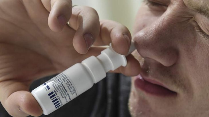 Отоларинголог попередила про проблеми із серцем через краплі для носа