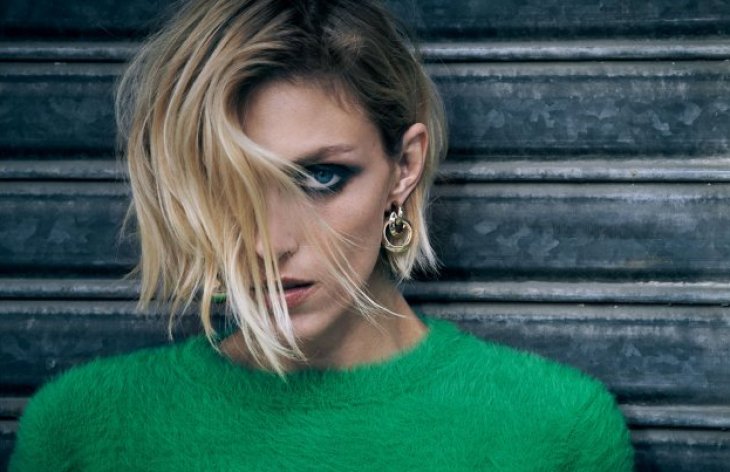 Модные ткани женской одежды в коллекция Zara The Knits осень 2018