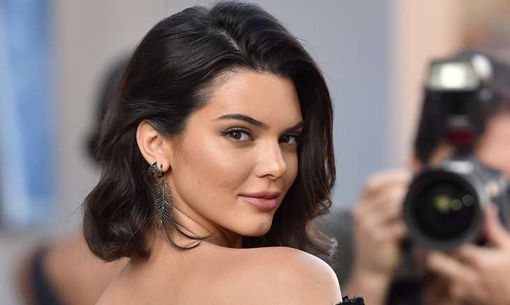 Кендалл Дженнер приняла участие в необычной фотосессии