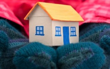 Как утеплить входную дверь, чтобы не дуло: надежный метод