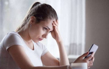 Психолог рассказал, как справиться со стрессом от новостей и событий