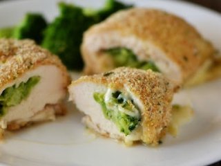 Курячі роли з броколлі та сиром