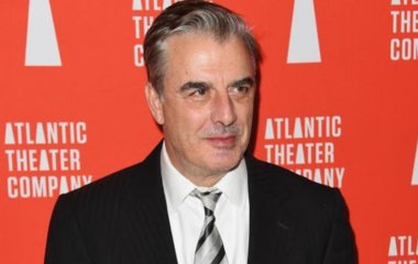 Актера из «Секса в большом городе» уволили за сексуальное насилие