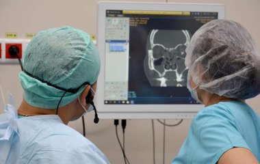 Отоларингологи розповіли про небезпечні наслідки хронічного нежитю