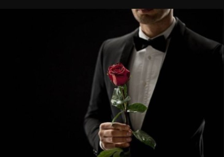 Очередной главный герой шоу «Холостяк» оказался геем и это уже не удивительно