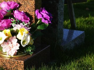 Вселенська Троїцька поминальна субота 2026 року: дата, молитви та традиції згадування померлих