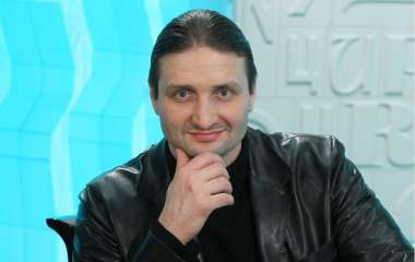 Эдгард Запашный опубликовал забавный снимок с маленьким сыном