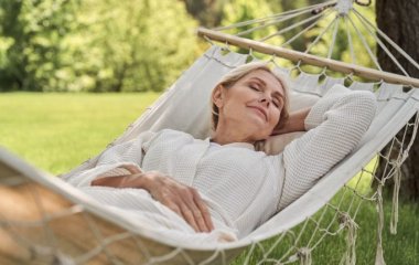 Ендокринолог розповіла, як звичка відсипатися у вихідні дні заважає схуднути