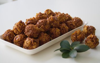 Як приготувати солодкі кульки з вівсянки без випічки