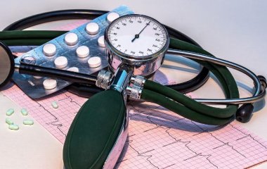 Терапевт перерахувала звички, від яких потрібно відмовитись при високому тиску