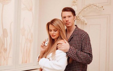 Никита Пресняков с женой показали квартиру, которую им подарила Алла Пугачева