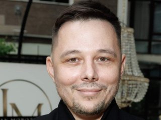 44-річний відомий український стиліст здійснив камінгаут і розповів про перший інтим з чоловіком