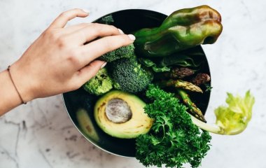 Как избавиться от хронической головной боли с помощью простой диеты