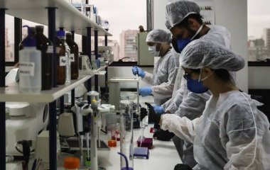 Створено перспективну основу для універсальної вакцини від ВІЛ