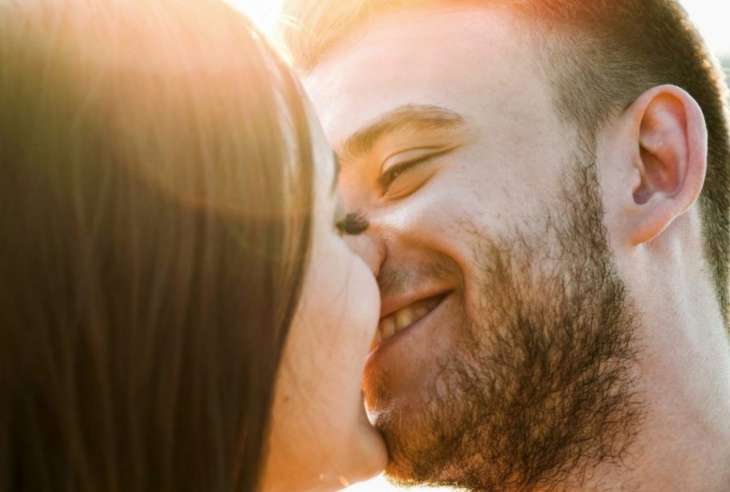 5 вещей, которых влюбленные мужчины стыдятся, но сильно хотят