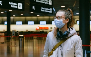 Омікрон: професор попереджає, що потрібно уважно стежити за новими 5 ознаками