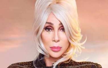 По стопам Мадонны: 77-летняя Шер нашла способ сохранить вечную молодость (фото)